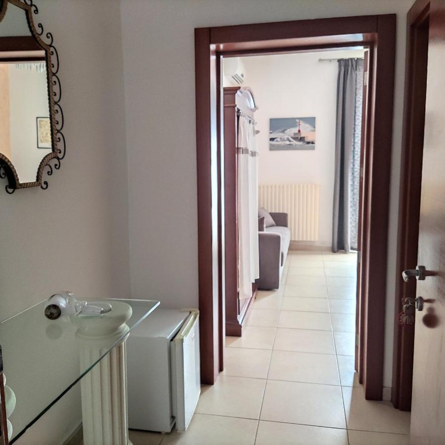 אוטרנטו Mediterraneo Camere מראה חיצוני תמונה